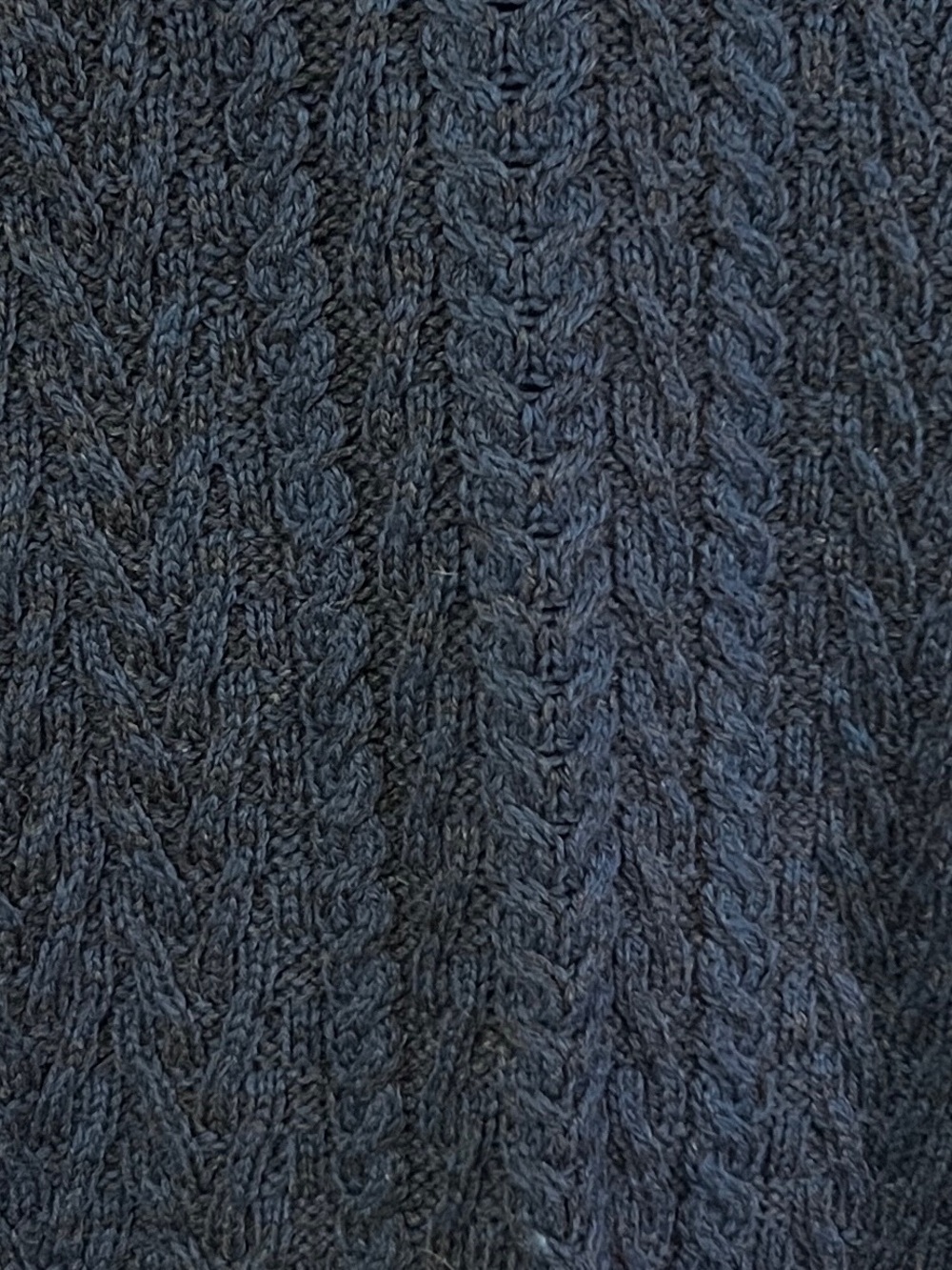 ARAN CRAFTS Open-Front Cable Knit Cardigan Sweater - DARK BLUE/BLACK - Picture 6 of 9